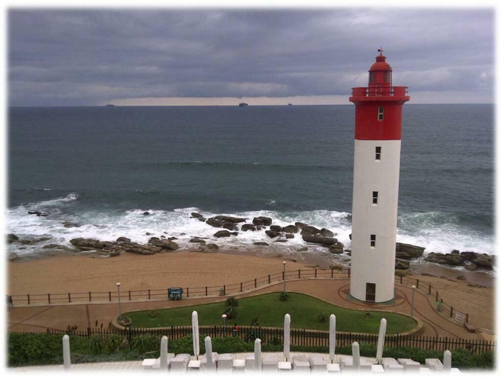 Beachfront Luxury @ Umhlanga Durban Esterno foto
